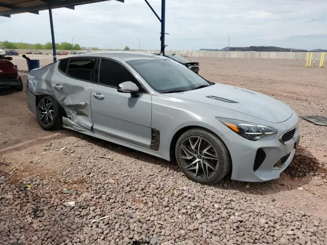 2022 KIA STINGER GT LINE  