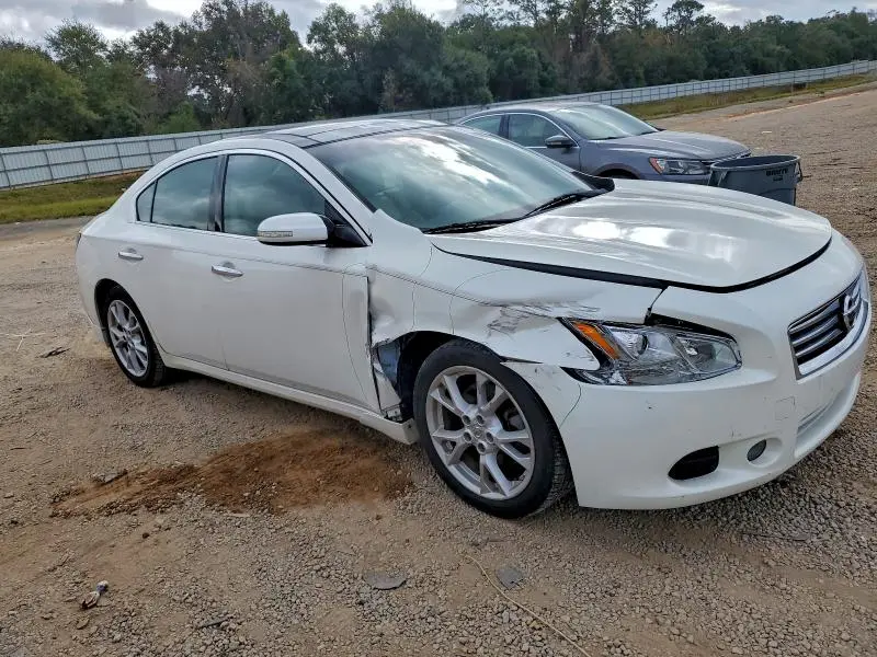 2012 NISSAN MAXIMA S  