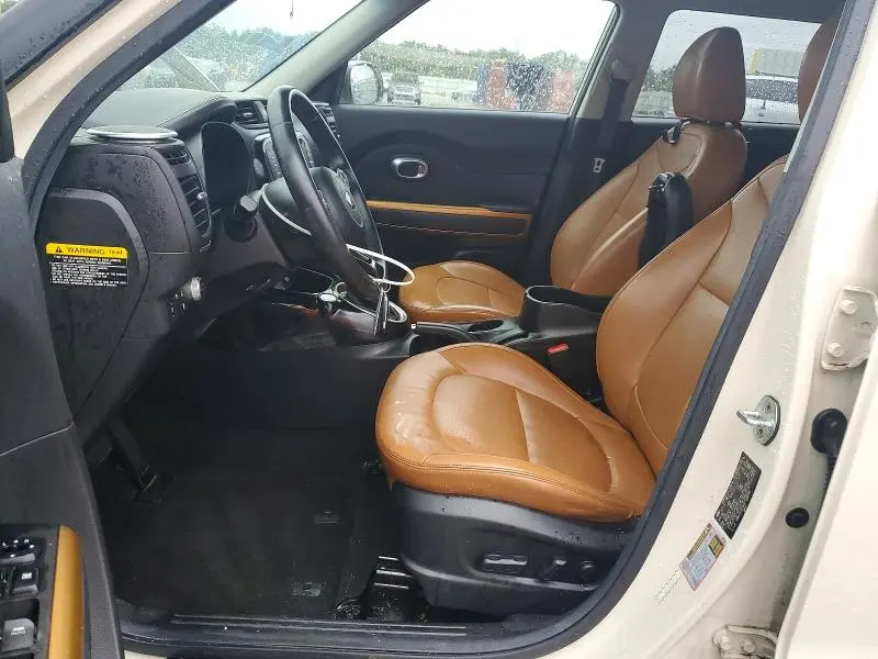 2016 KIA SOUL !  