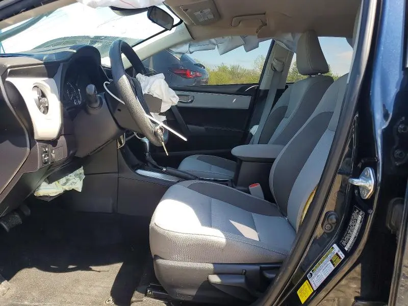 2017 TOYOTA COROLLA LE  