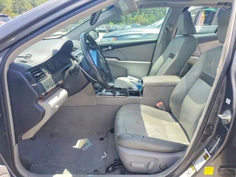 2012 TOYOTA CAMRY XLE  