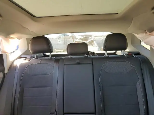 2024 VOLKSWAGEN TAOS SE  