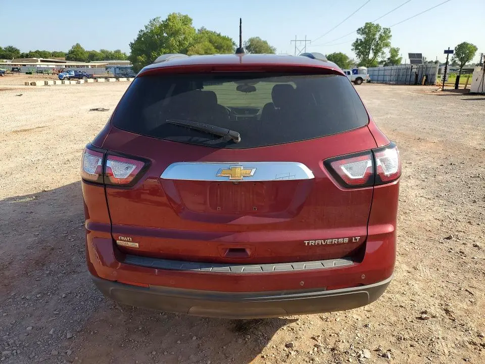 2016 CHEVROLET TRAVERSE LT  