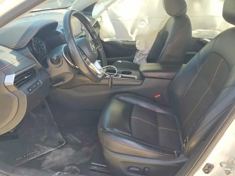 2022 NISSAN ALTIMA SR  