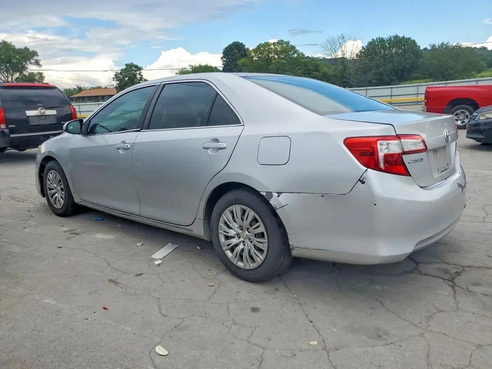 2012 TOYOTA CAMRY LE  
