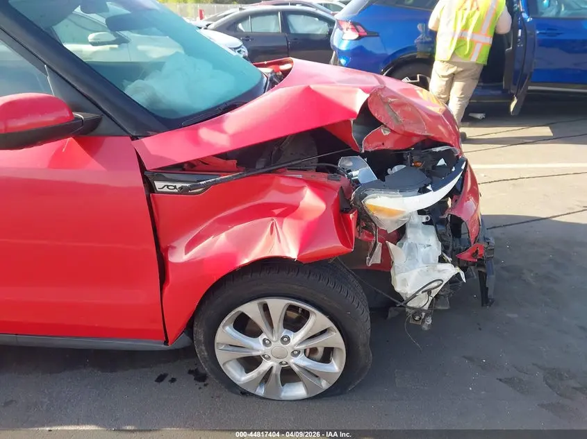 2015 KIA SOUL +