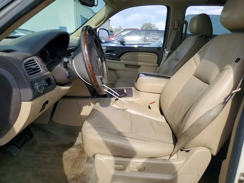 2014 GMC YUKON DENALI  