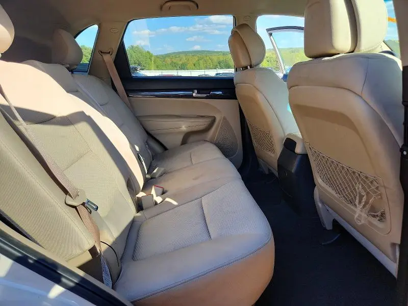2011 KIA SORENTO   