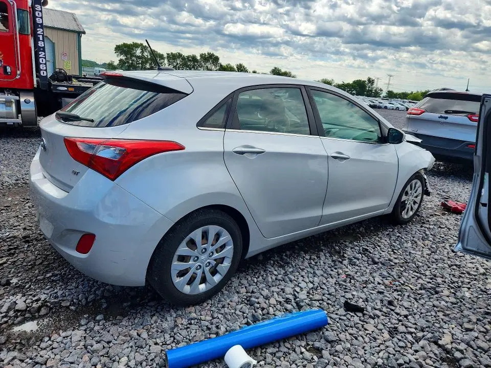 2017 HYUNDAI ELANTRA GT BASE  