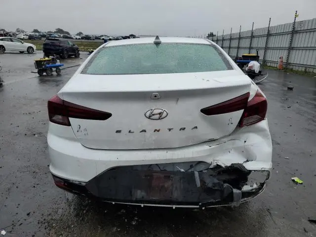 2020 HYUNDAI ELANTRA SEL  