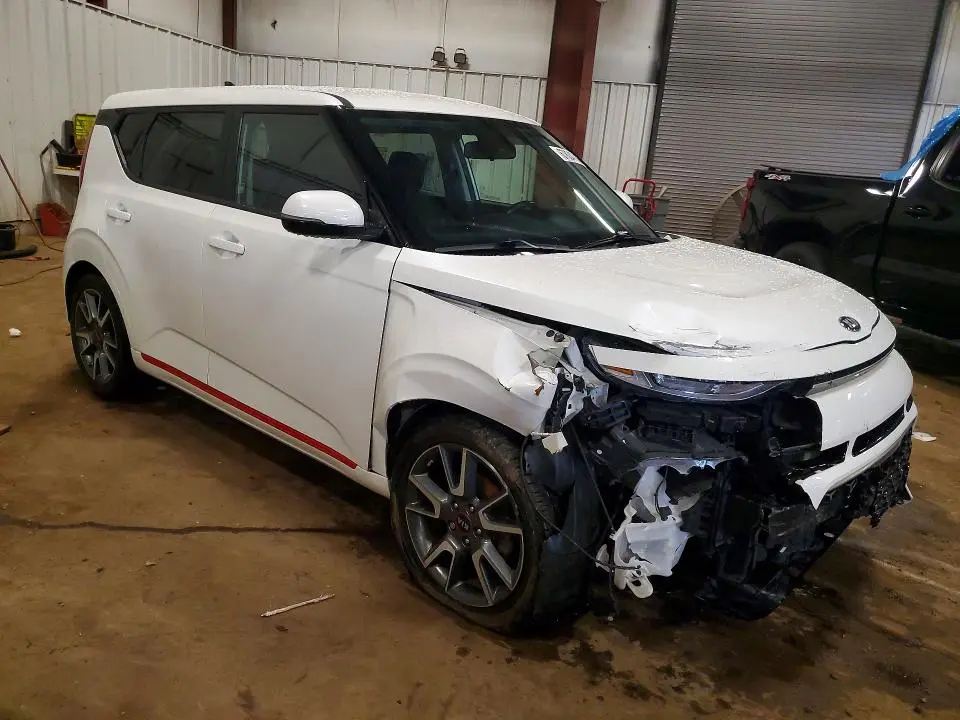 2020 KIA SOUL GT LINE  