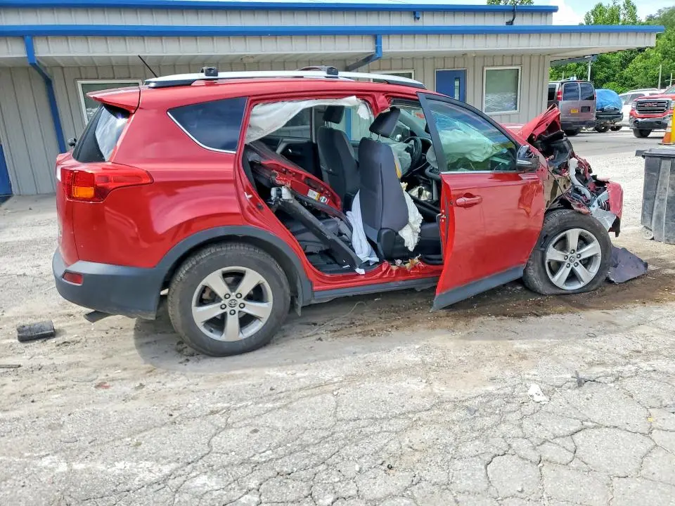 2015 TOYOTA RAV4 XLE  