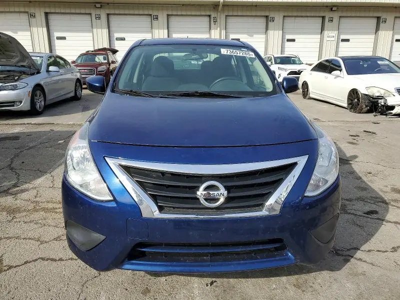 2019 NISSAN VERSA S  
