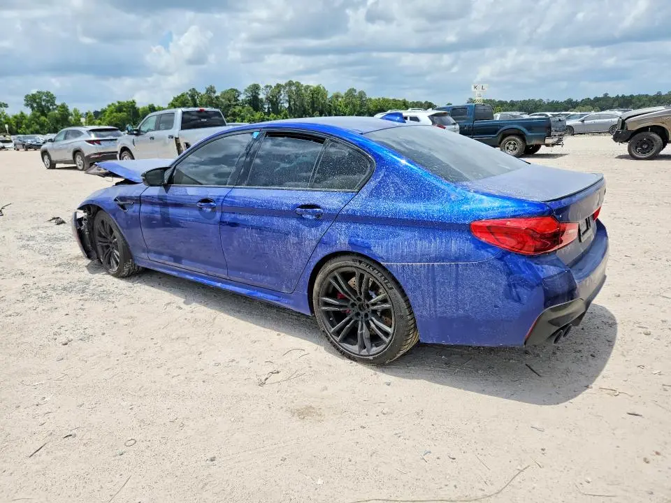 2022 BMW M5   