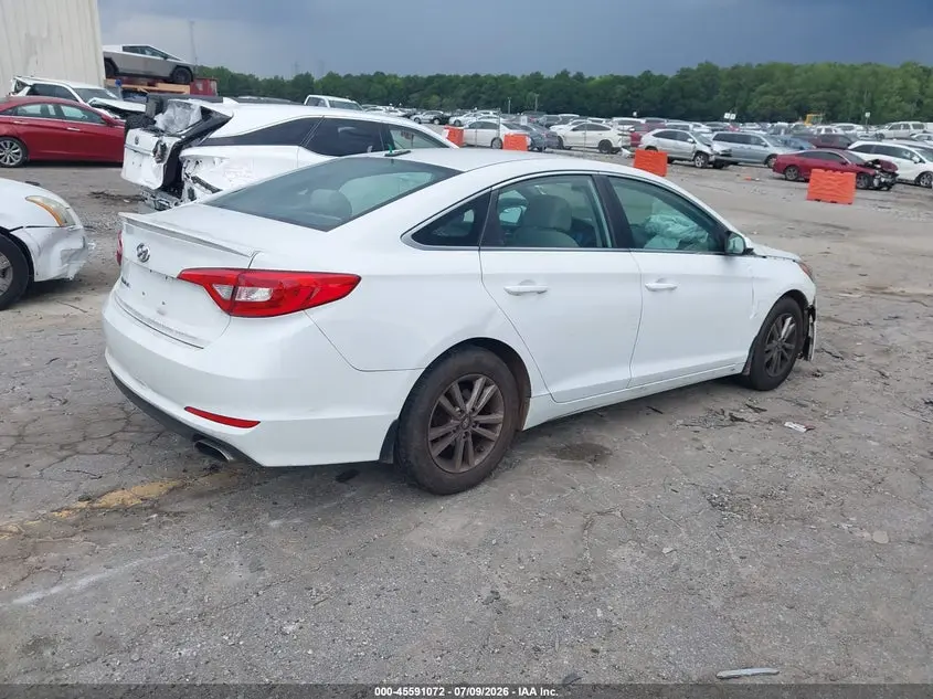 2017 HYUNDAI SONATA SE