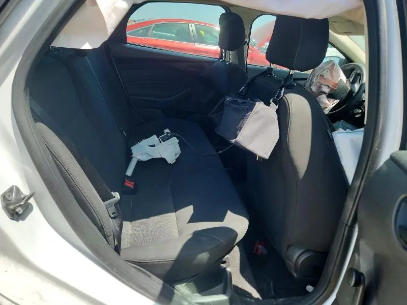 2016 FORD FOCUS S  