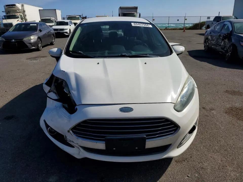 2014 FORD FIESTA SE  
