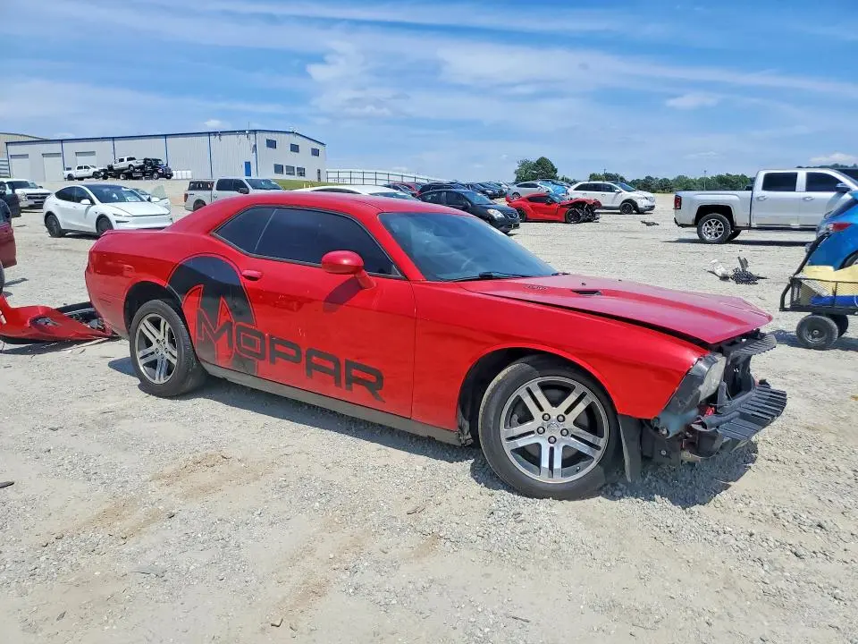 2013 DODGE CHALLENGER R  