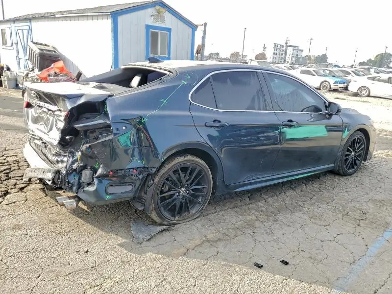 2021 TOYOTA CAMRY XSE  