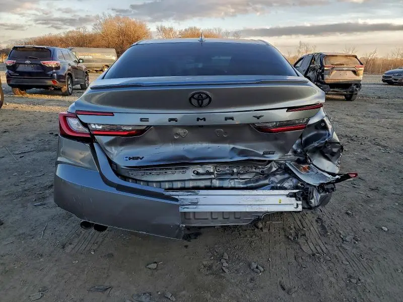 2025 TOYOTA CAMRY XSE  