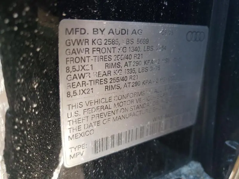 2025 AUDI SQ5 PRESTIGE  
