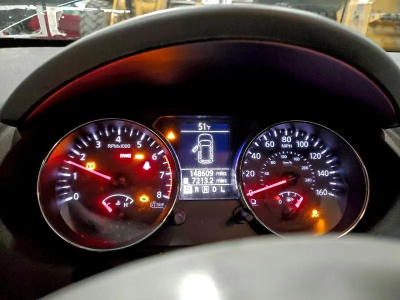 2013 NISSAN ROGUE S  