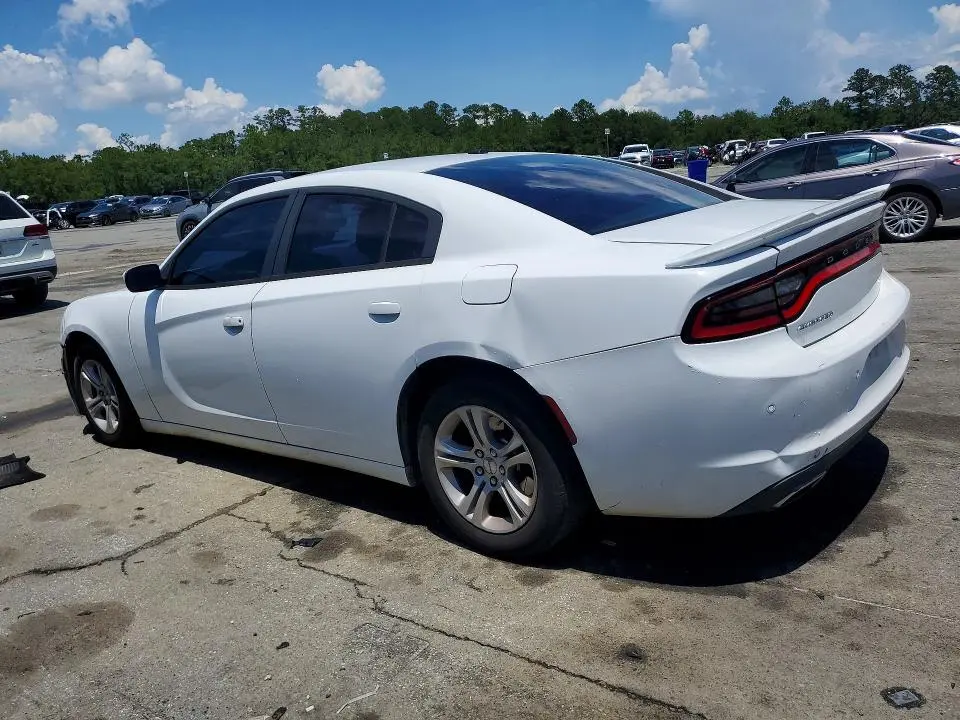 2015 DODGE CHARGER SE  