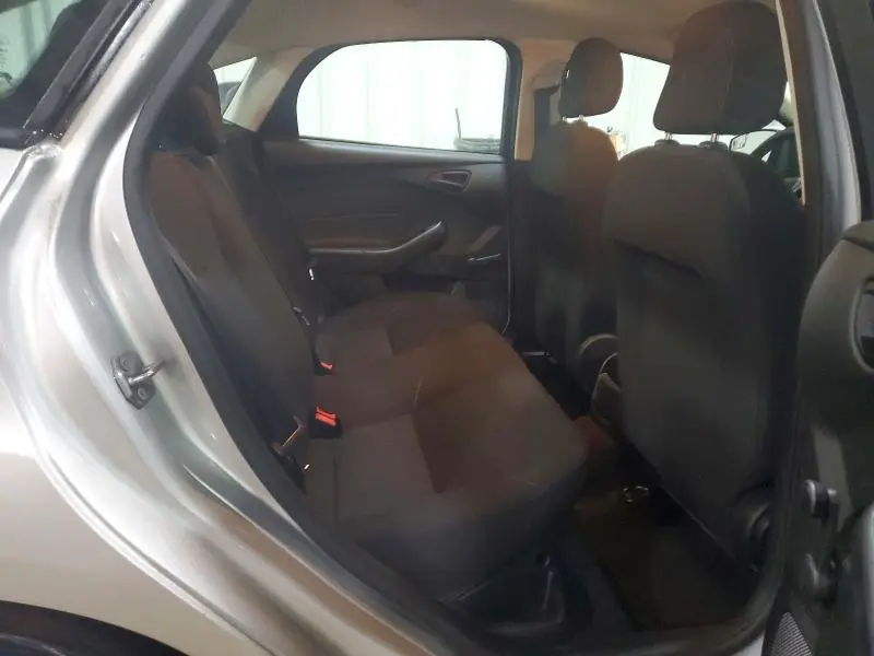 2015 FORD FOCUS S  