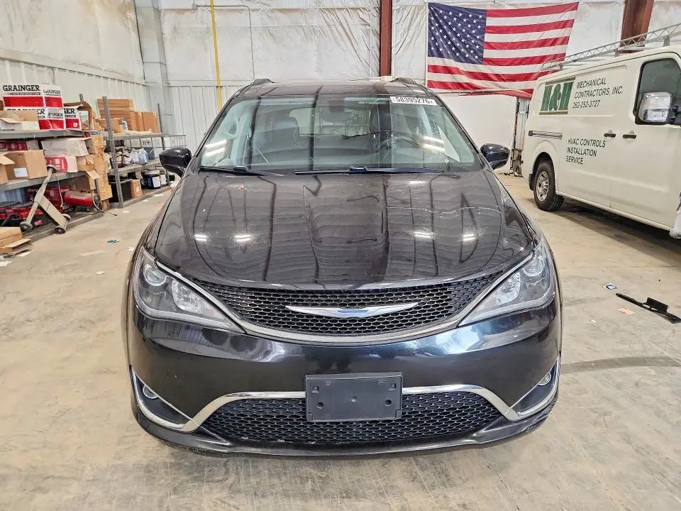 2017 CHRYSLER PACIFICA TOURING L  