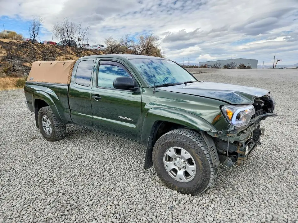 2012 TOYOTA TACOMA V6  