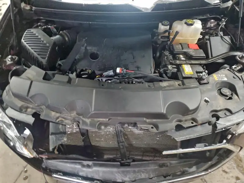 2021 CHEVROLET TRAVERSE LT  