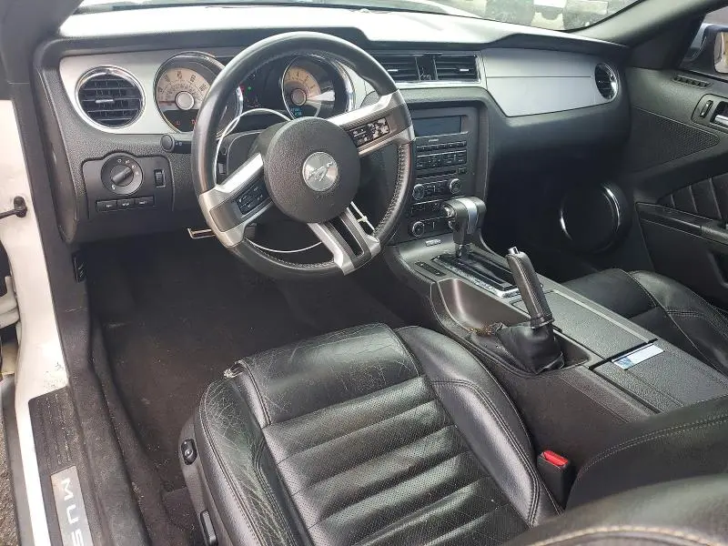 2010 FORD MUSTANG   