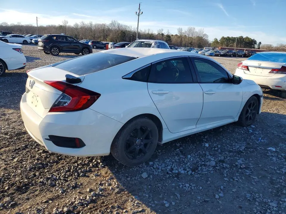 2018 HONDA CIVIC LX  