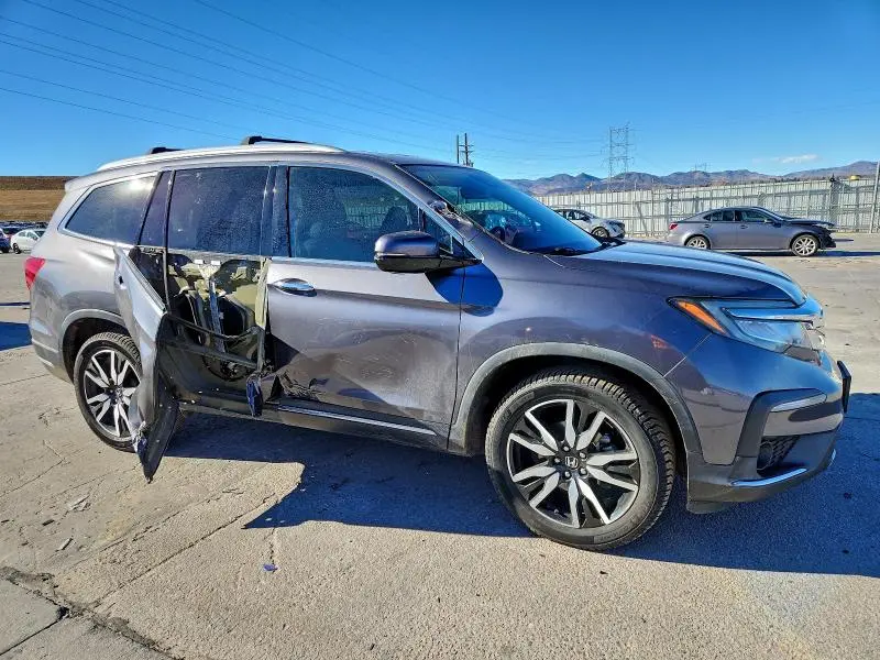 2019 HONDA PILOT TOURING  