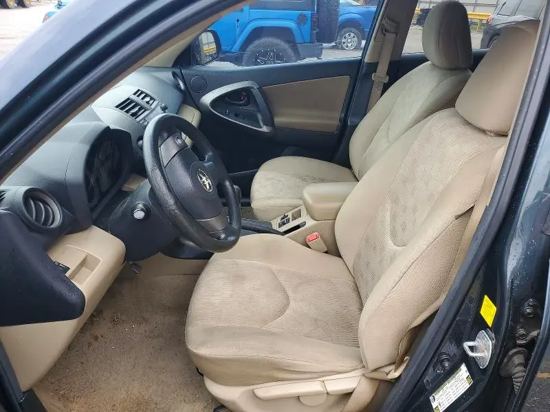2011 TOYOTA RAV4 BASE  