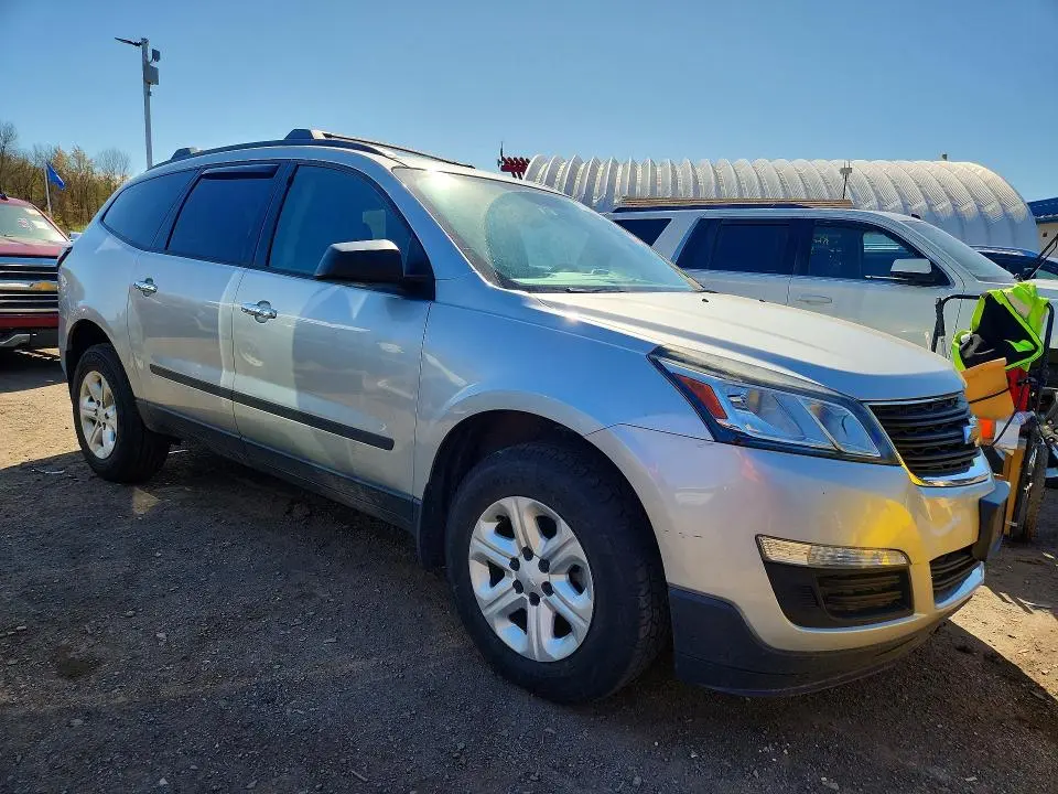 2016 CHEVROLET TRAVERSE LS  