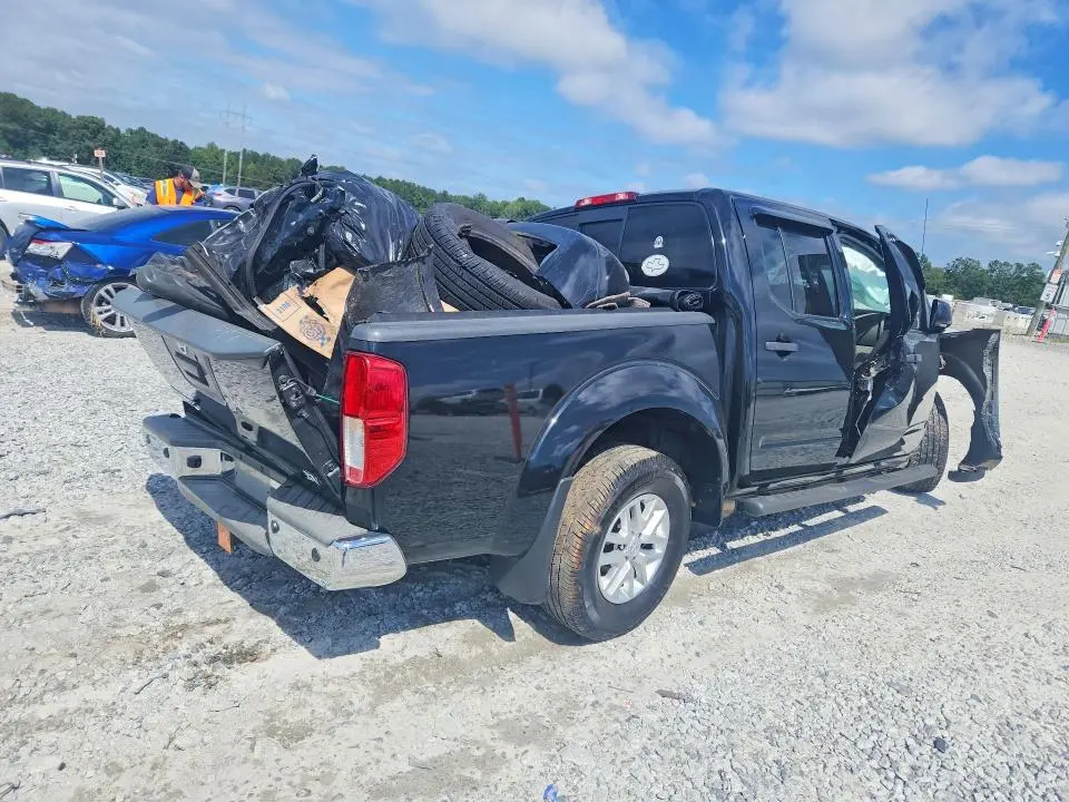 2016 NISSAN FRONTIER SV  