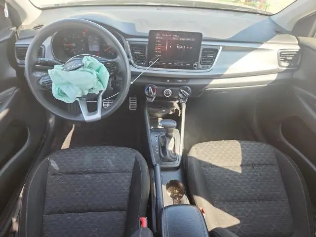 2022 KIA RIO S  