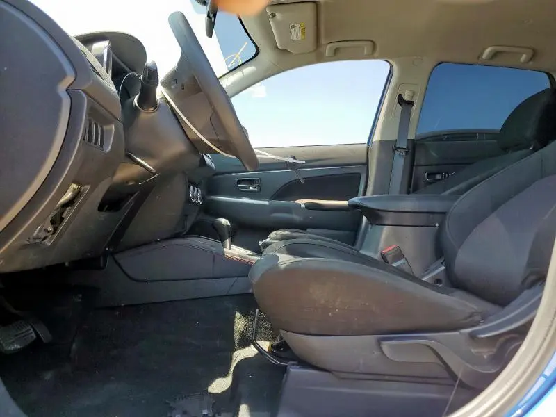 2019 MITSUBISHI OUTLANDER SPORT ES  