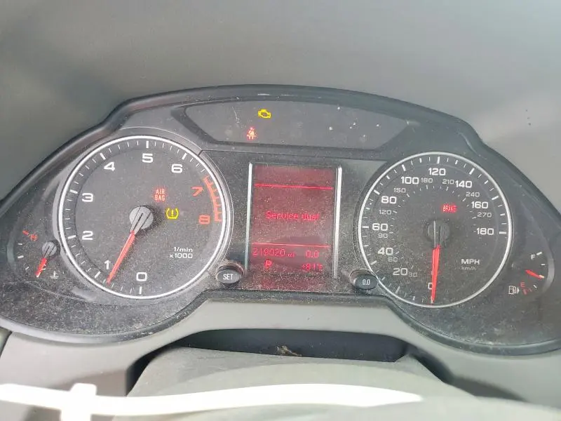 2011 AUDI Q5 PREMIUM PLUS  