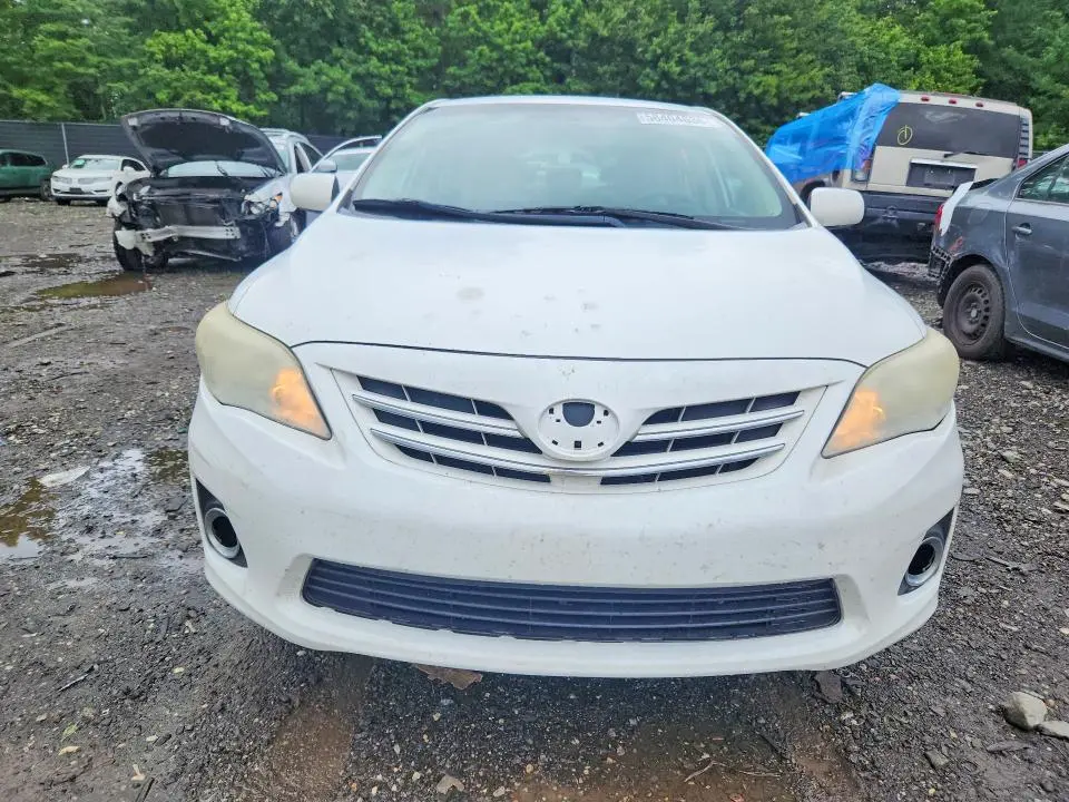 2013 TOYOTA COROLLA LE  