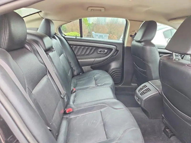 2011 FORD TAURUS SEL  