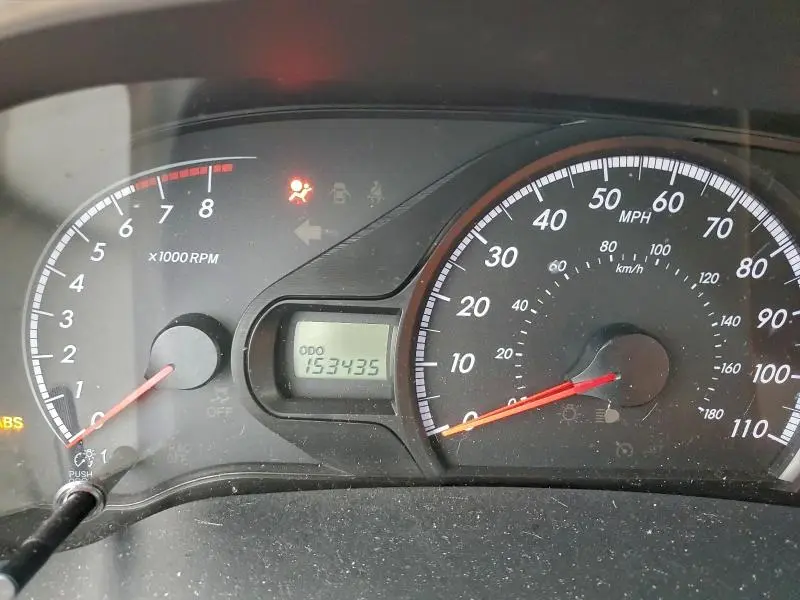 2012 TOYOTA SIENNA LE  