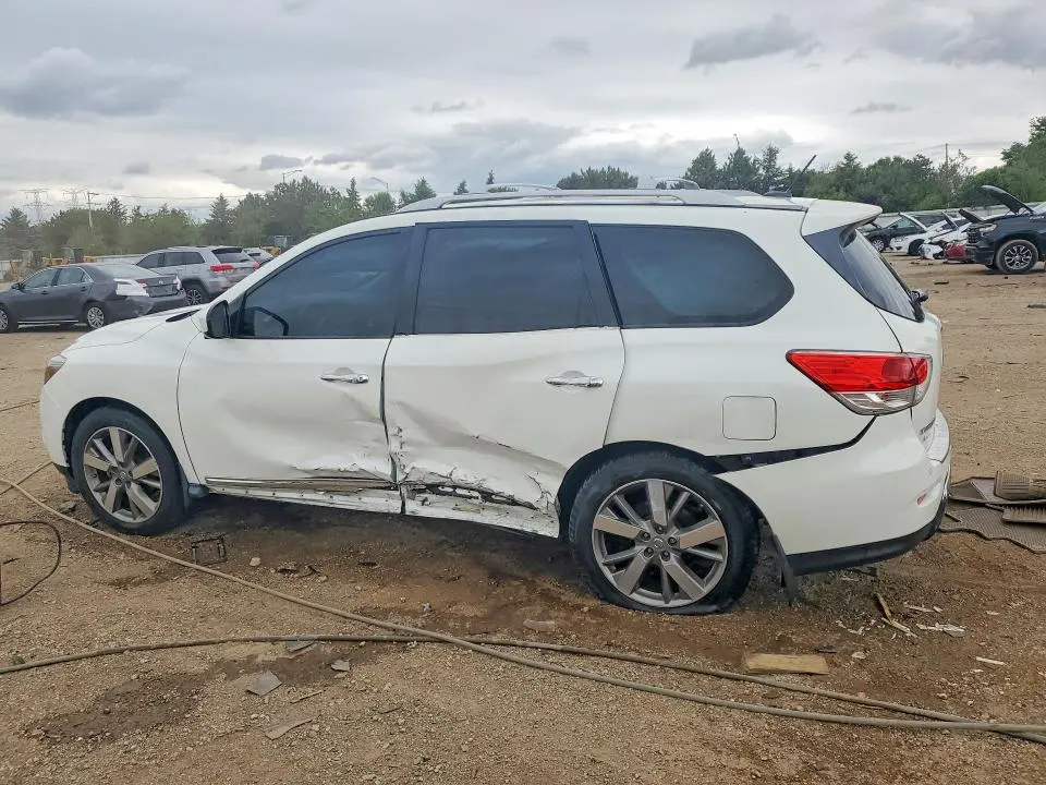 2015 NISSAN PATHFINDER S  