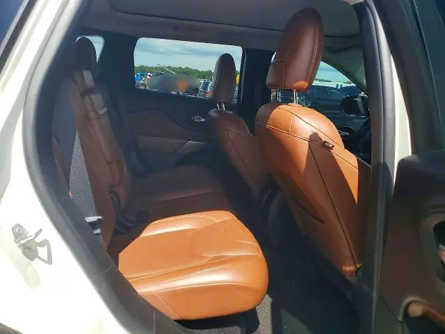 2019 JEEP CHEROKEE OVERLAND  