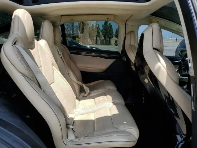 2016 TESLA MODEL X   