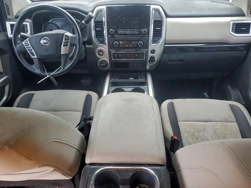 2021 NISSAN TITAN SV  