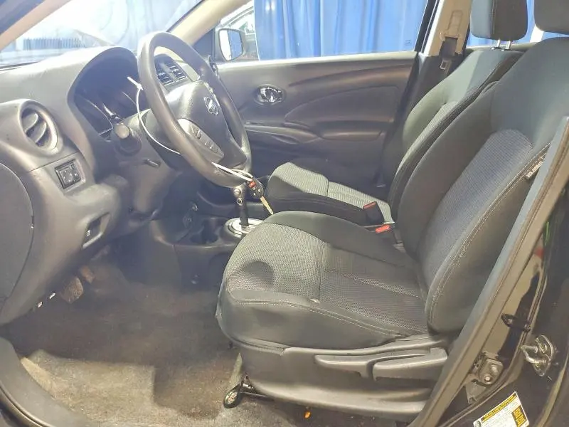 2018 NISSAN VERSA SV  