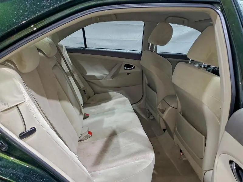 2010 TOYOTA CAMRY BASE  