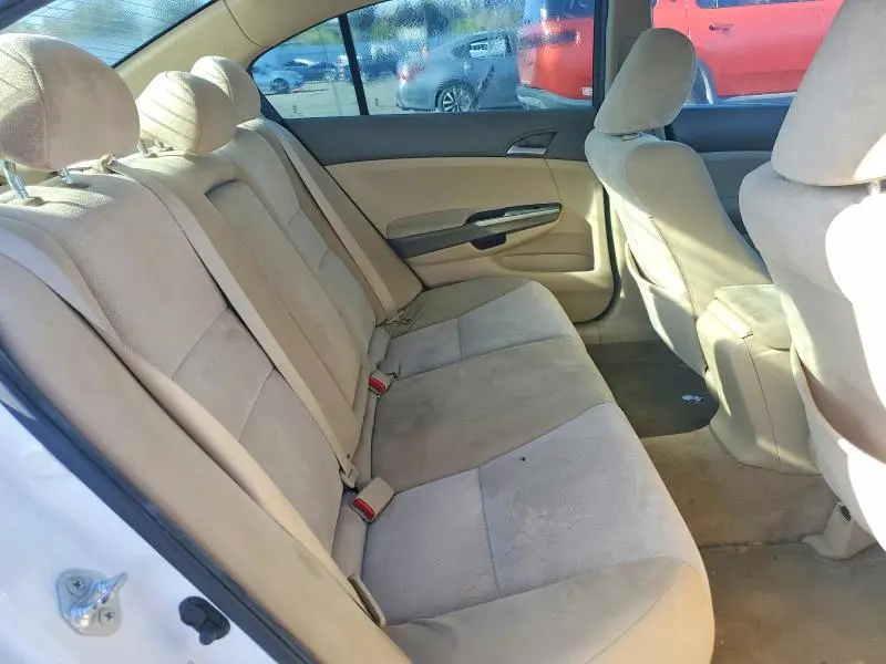 2010 HONDA ACCORD LX  